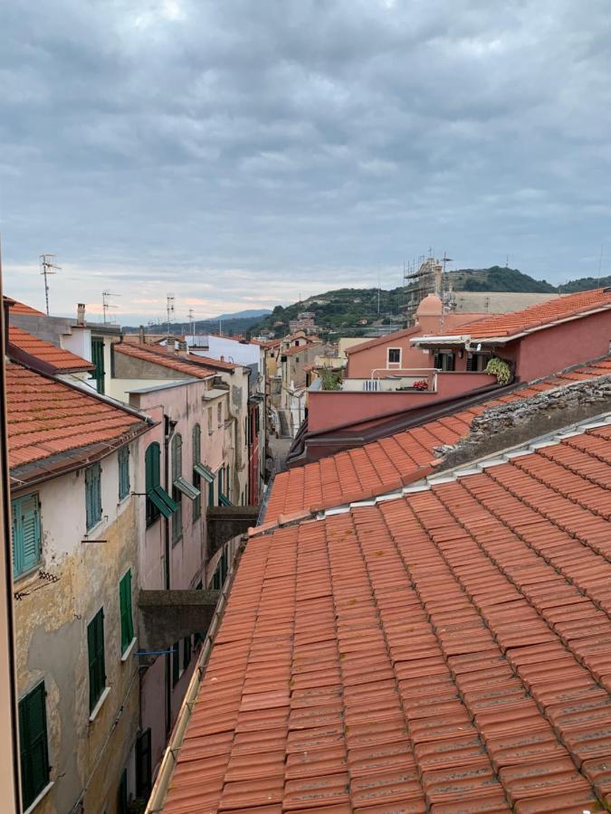 Casa Del Poeta Apartment Riva Ligure Bagian luar foto