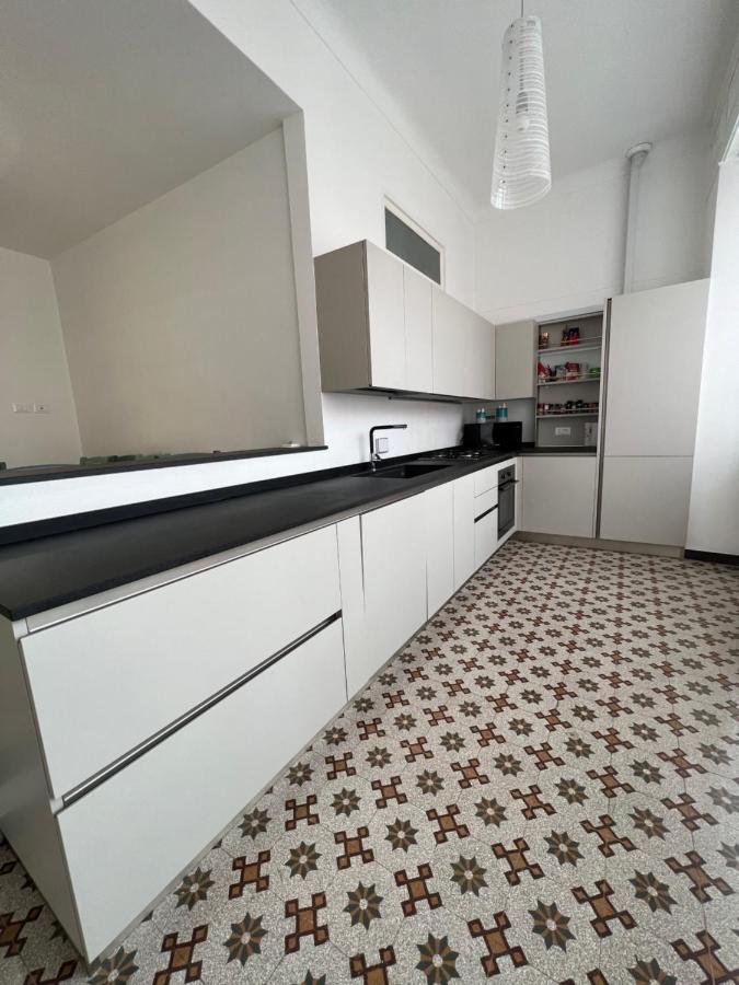 Casa Del Poeta Apartment Riva Ligure Bagian luar foto